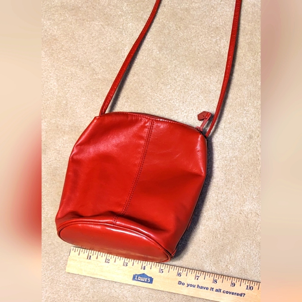 Red small Wilson's Leather Hobo bag - Picture 5 of 6